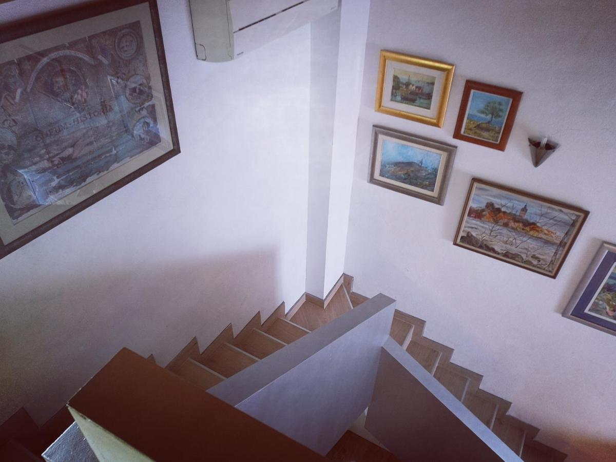Apartman Hygge Omis Luaran gambar