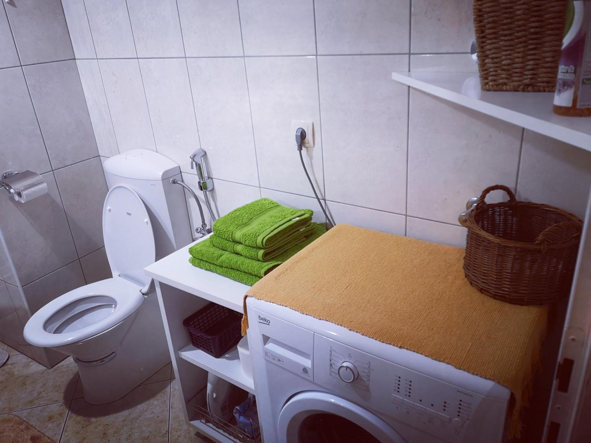 Apartman Hygge Omis Bilik gambar